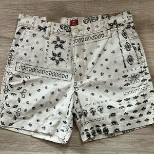 Levi's White and Black Flat Front Shorts